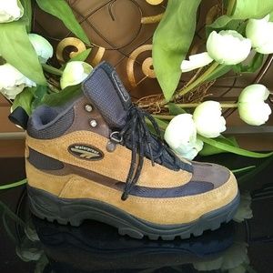 alta hiking shoes